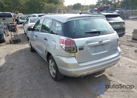 2005 Toyota Matrix z USA, uszkodzony, nr VIN 2T1KR32EX5C466217